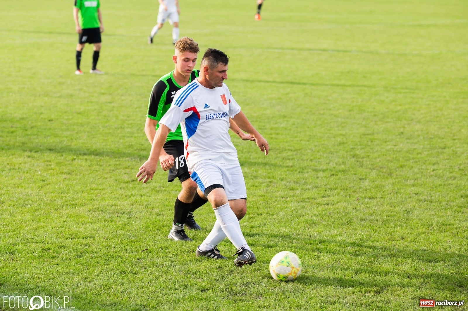 Zdjęcie w galerii na portalu naszraciborz.pl: Remis rezerw Tworkowa i Krzanowic [FOTO] wiadomości z regionu