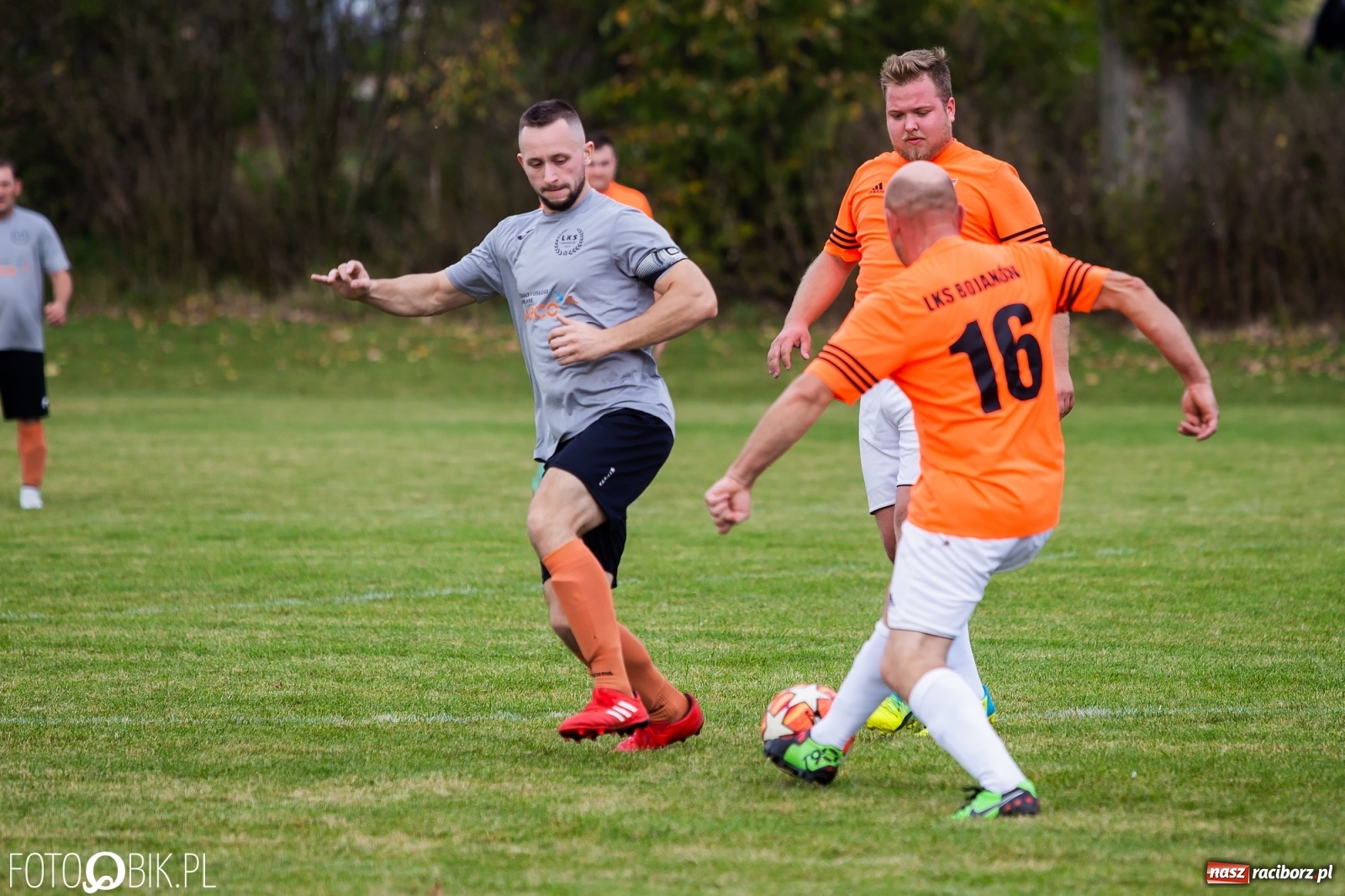 Zdjęcie w galerii na portalu naszraciborz.pl: Pierwsze punkty Bojanowa. Rezerwy Owsiszcz na dnie! [FOTO] wiadomości z regionu