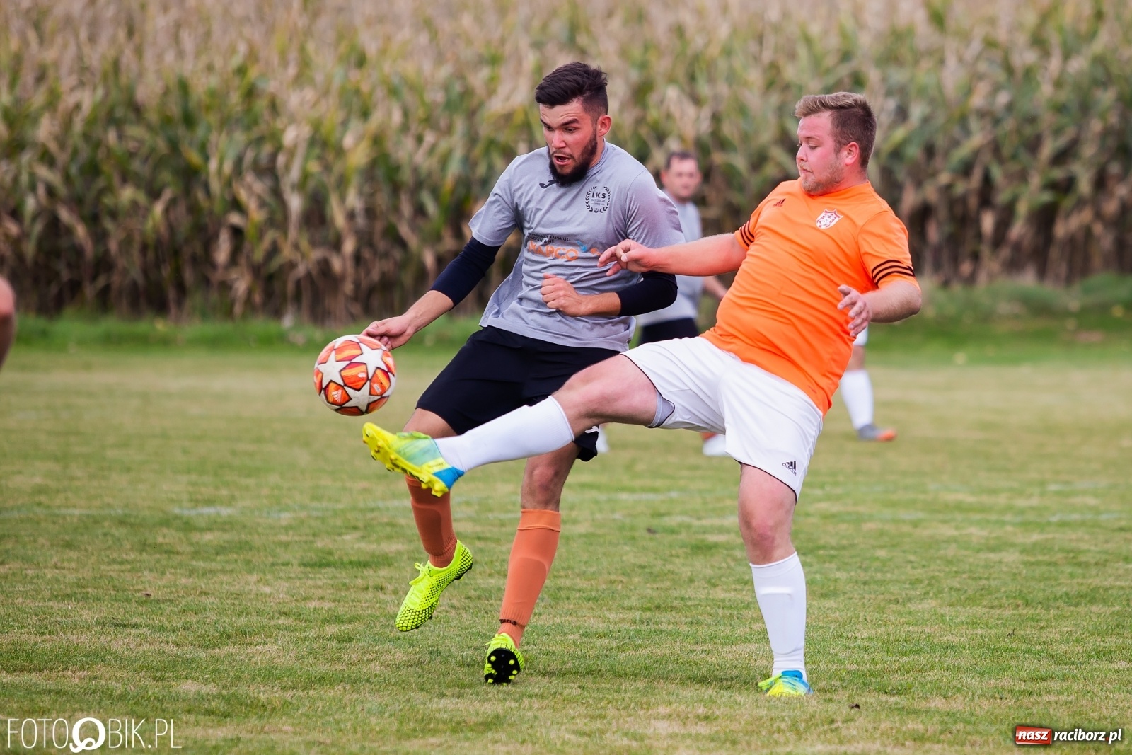 Zdjęcie w galerii na portalu naszraciborz.pl: Pierwsze punkty Bojanowa. Rezerwy Owsiszcz na dnie! [FOTO] wiadomości z regionu