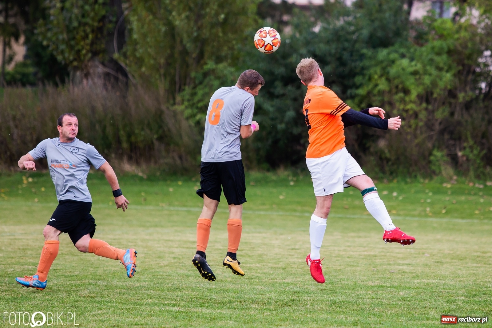 Zdjęcie w galerii na portalu naszraciborz.pl: Pierwsze punkty Bojanowa. Rezerwy Owsiszcz na dnie! [FOTO] wiadomości z regionu