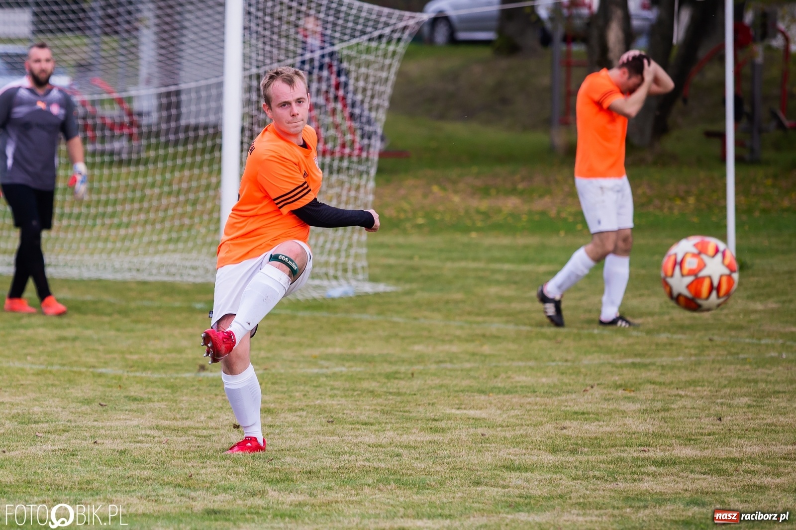 Zdjęcie w galerii na portalu naszraciborz.pl: Pierwsze punkty Bojanowa. Rezerwy Owsiszcz na dnie! [FOTO] wiadomości z regionu