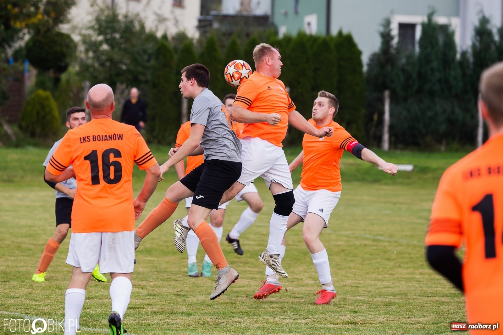 Zdjęcie w galerii na portalu naszraciborz.pl: Pierwsze punkty Bojanowa. Rezerwy Owsiszcz na dnie! [FOTO] wiadomości z regionu