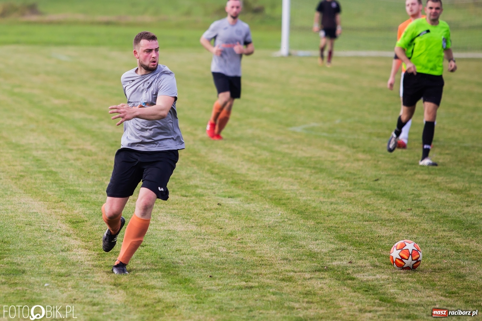 Zdjęcie w galerii na portalu naszraciborz.pl: Pierwsze punkty Bojanowa. Rezerwy Owsiszcz na dnie! [FOTO] wiadomości z regionu