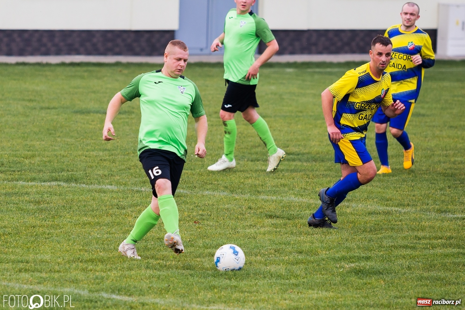 Zdjęcie w galerii na portalu naszraciborz.pl: Szok i niedowierzanie w Bolesławiu. Ruch pokonał Wojnowice! [FOTO] wiadomości z regionu