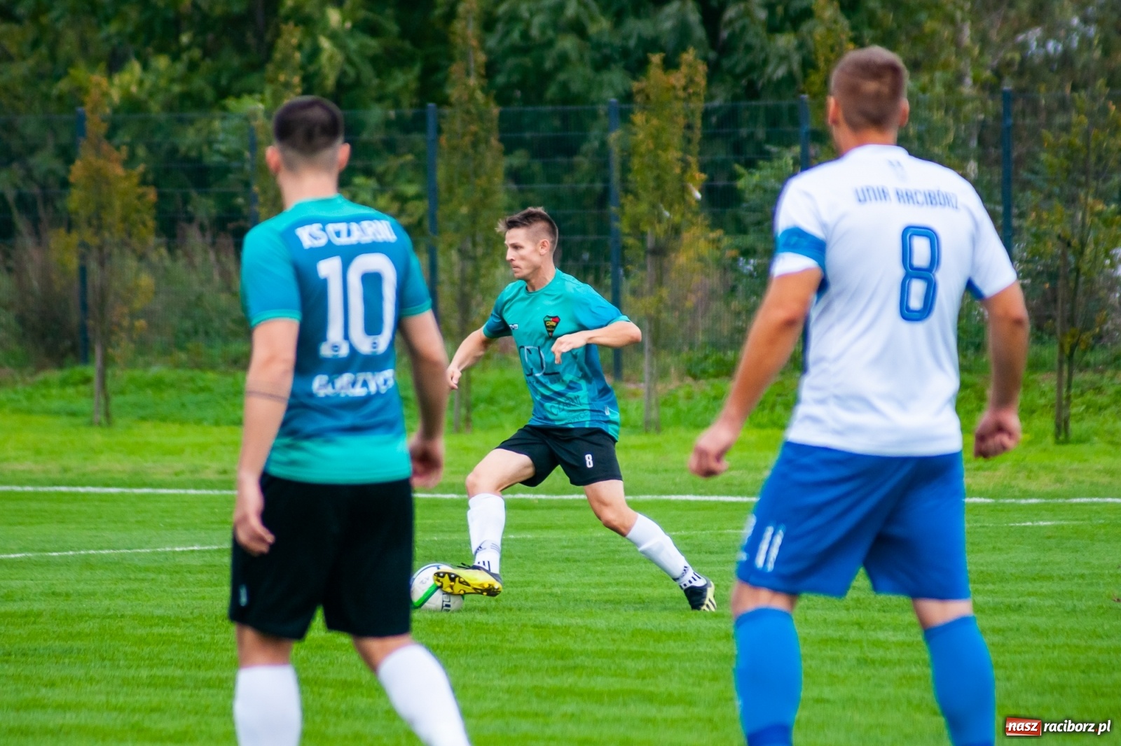 Zdjęcie w galerii na portalu naszraciborz.pl: Gdy idzie jak po grudzie, zaufajcie Dudzie. Remis Unii z Gorzycami [FOTO] wiadomości z regionu