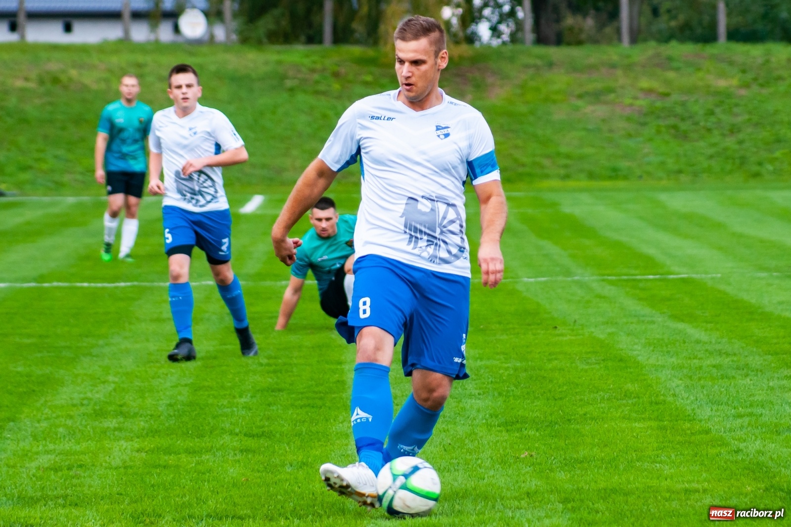 Zdjęcie w galerii na portalu naszraciborz.pl: Gdy idzie jak po grudzie, zaufajcie Dudzie. Remis Unii z Gorzycami [FOTO] wiadomości z regionu