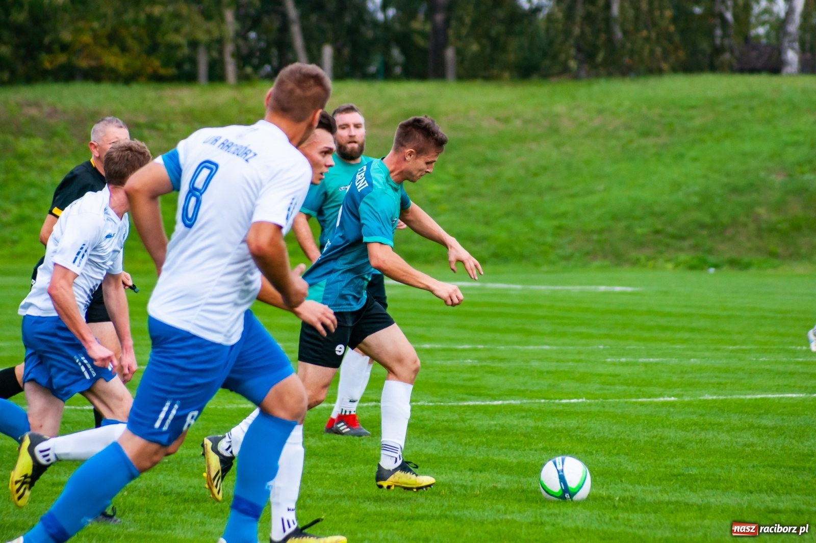 Zdjęcie w galerii na portalu naszraciborz.pl: Gdy idzie jak po grudzie, zaufajcie Dudzie. Remis Unii z Gorzycami [FOTO] wiadomości z regionu