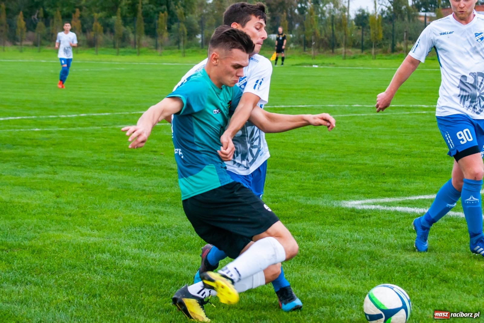 Zdjęcie w galerii na portalu naszraciborz.pl: Gdy idzie jak po grudzie, zaufajcie Dudzie. Remis Unii z Gorzycami [FOTO] wiadomości z regionu
