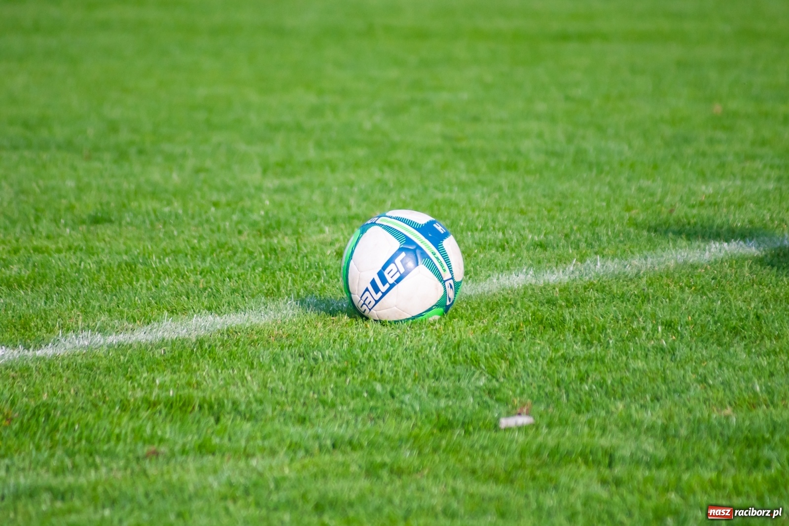 Zdjęcie w galerii na portalu naszraciborz.pl: Gdy idzie jak po grudzie, zaufajcie Dudzie. Remis Unii z Gorzycami [FOTO] wiadomości z regionu