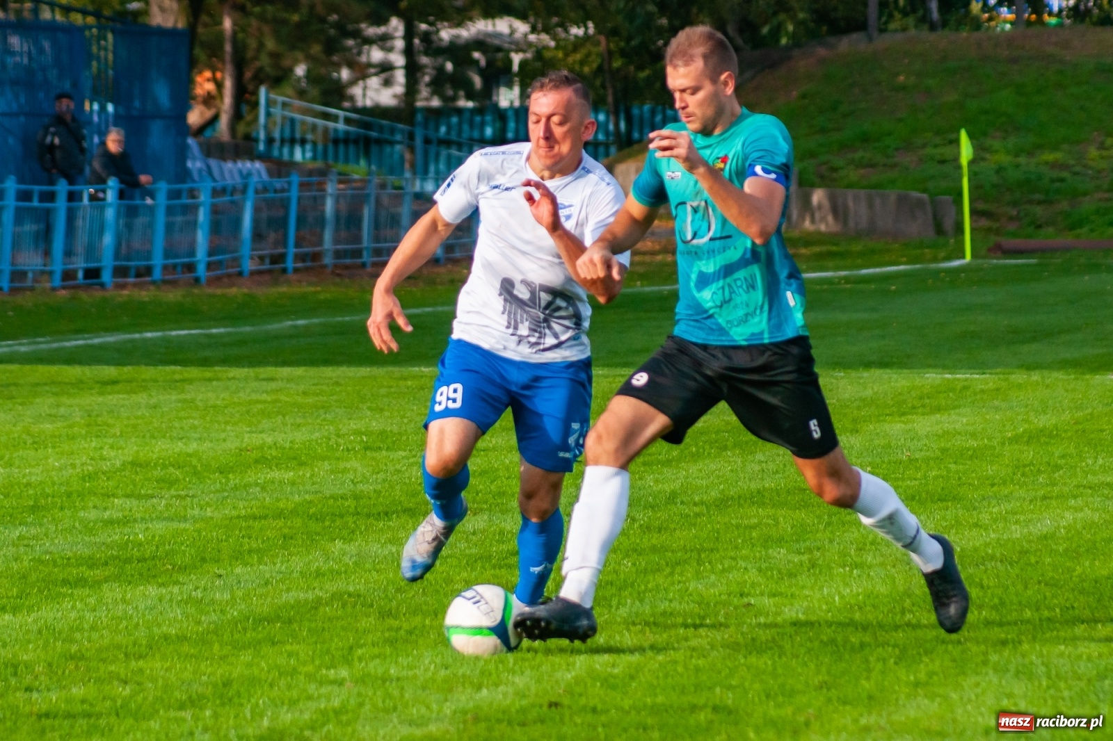 Zdjęcie w galerii na portalu naszraciborz.pl: Gdy idzie jak po grudzie, zaufajcie Dudzie. Remis Unii z Gorzycami [FOTO] wiadomości z regionu