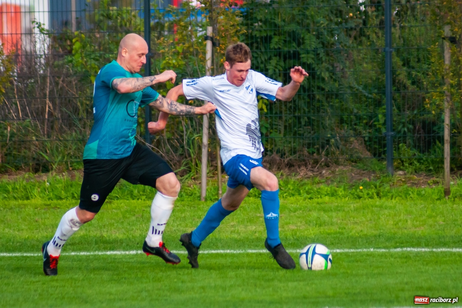 Zdjęcie w galerii na portalu naszraciborz.pl: Gdy idzie jak po grudzie, zaufajcie Dudzie. Remis Unii z Gorzycami [FOTO] wiadomości z regionu