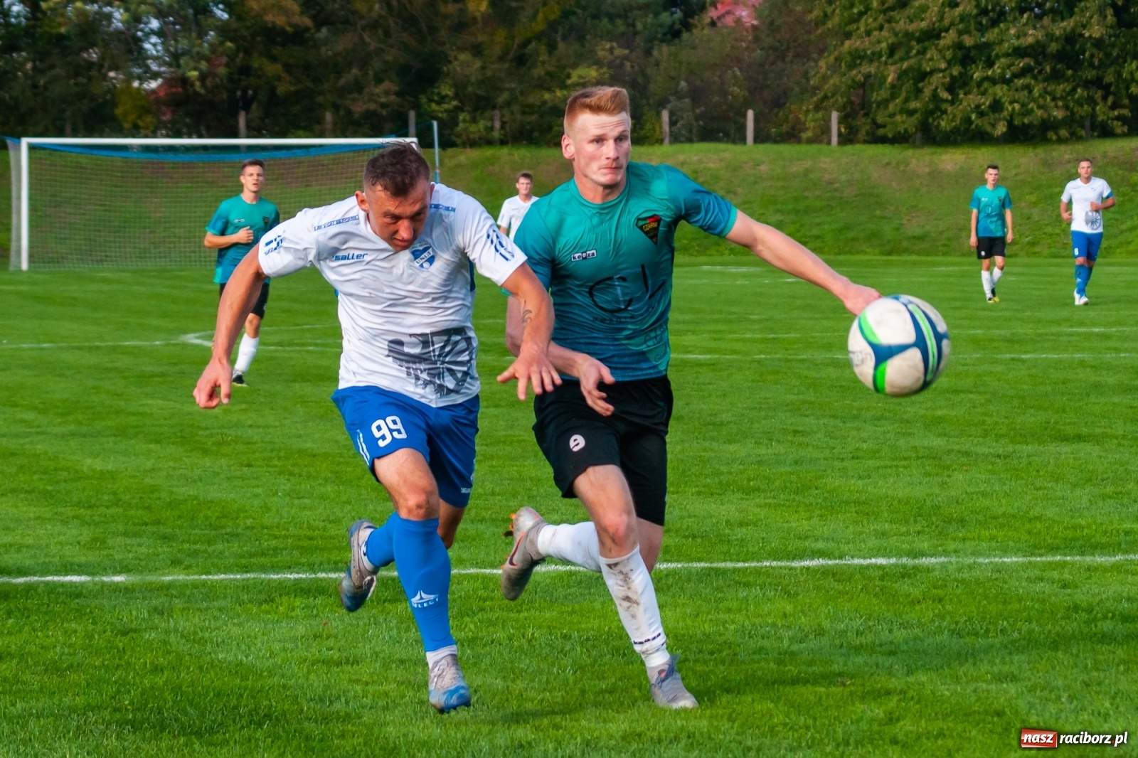 Zdjęcie w galerii na portalu naszraciborz.pl: Gdy idzie jak po grudzie, zaufajcie Dudzie. Remis Unii z Gorzycami [FOTO] wiadomości z regionu