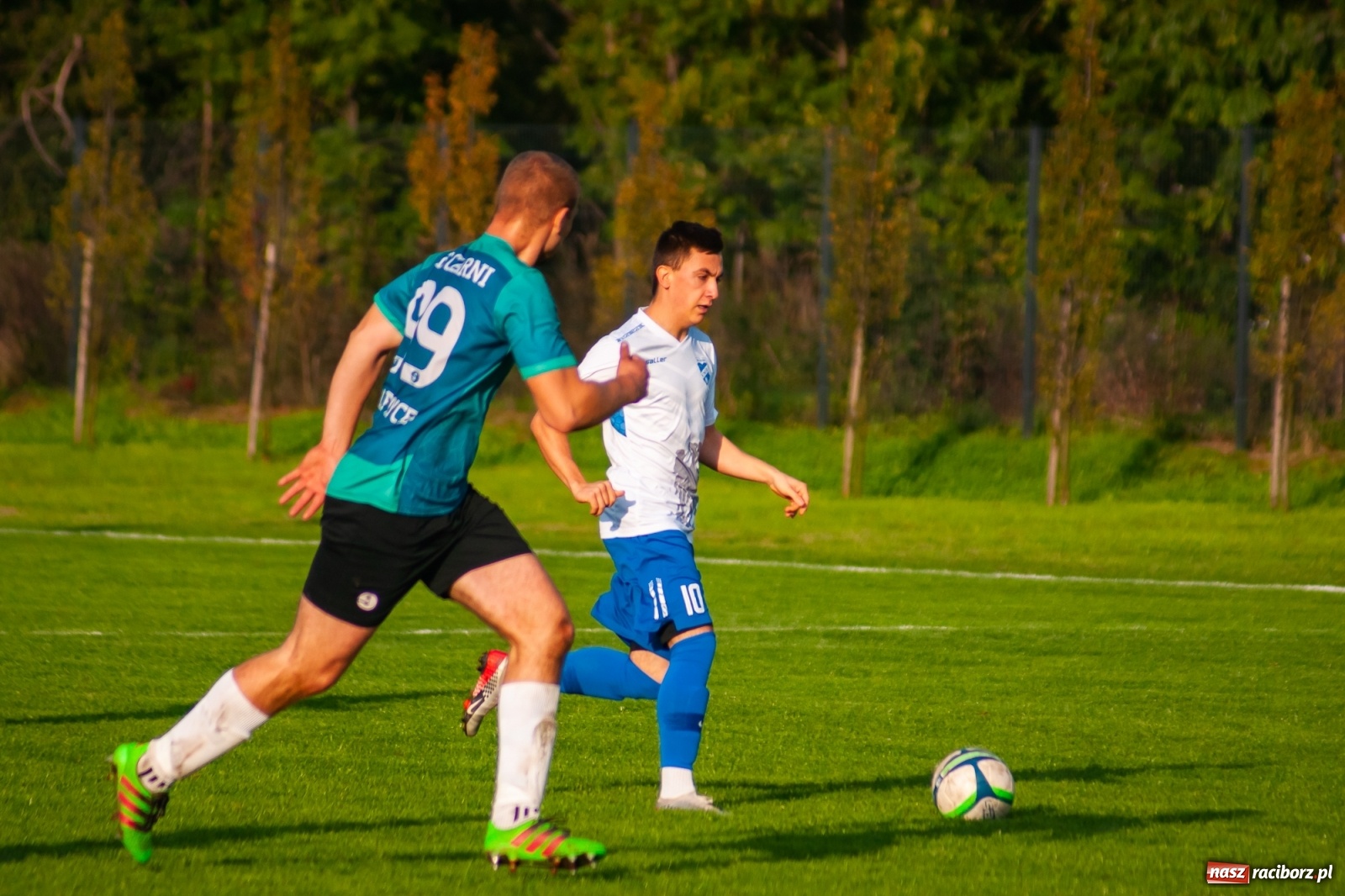Zdjęcie w galerii na portalu naszraciborz.pl: Gdy idzie jak po grudzie, zaufajcie Dudzie. Remis Unii z Gorzycami [FOTO] wiadomości z regionu