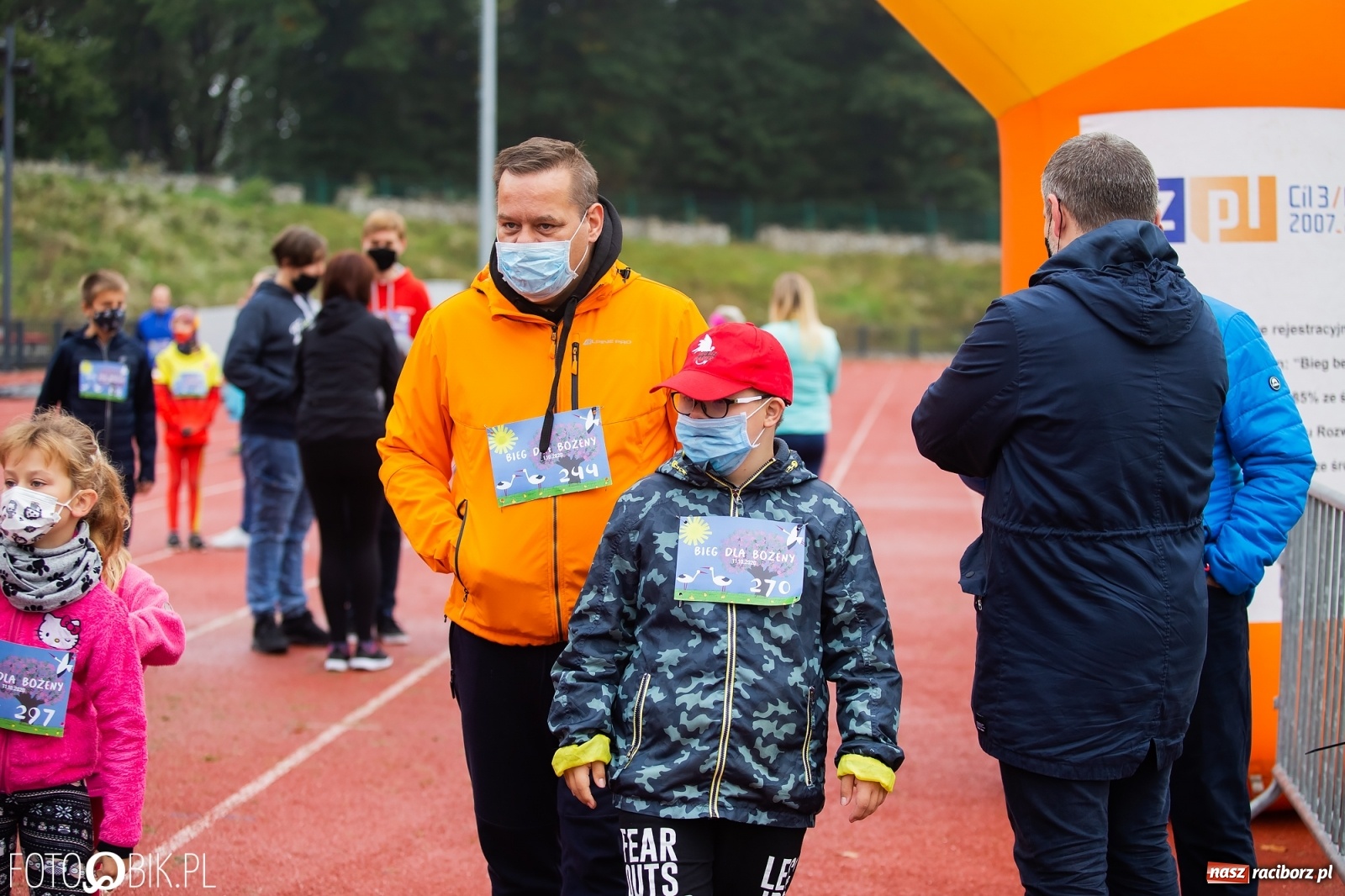 Zdjęcie w galerii na portalu naszraciborz.pl: Jesienny Bieg dla Bożeny [FOTORELACJA] wiadomości z regionu