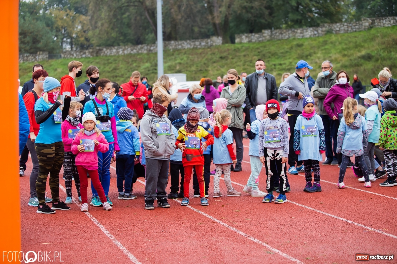 Zdjęcie w galerii na portalu naszraciborz.pl: Jesienny Bieg dla Bożeny [FOTORELACJA] wiadomości z regionu