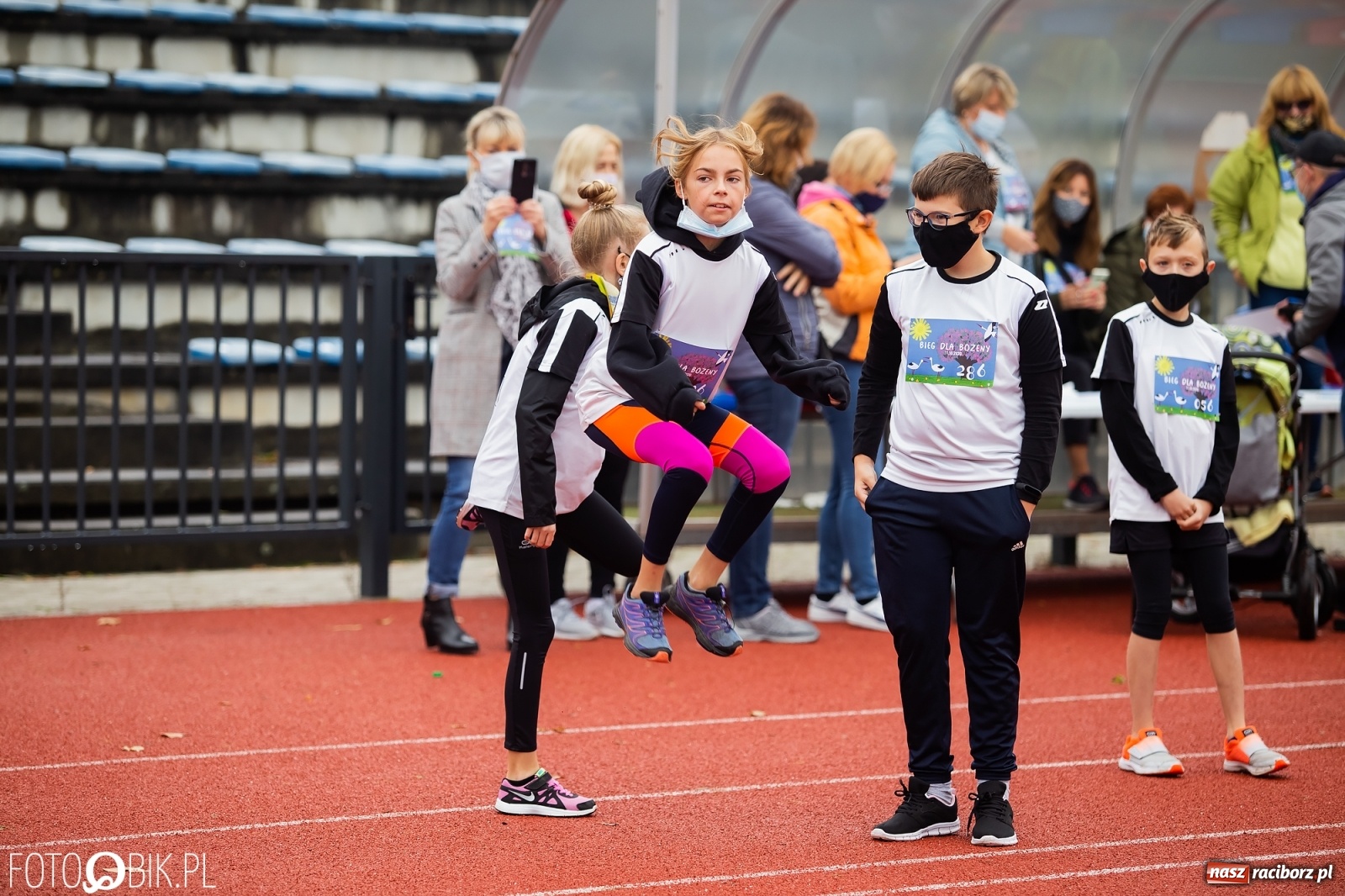 Zdjęcie w galerii na portalu naszraciborz.pl: Jesienny Bieg dla Bożeny [FOTORELACJA] wiadomości z regionu