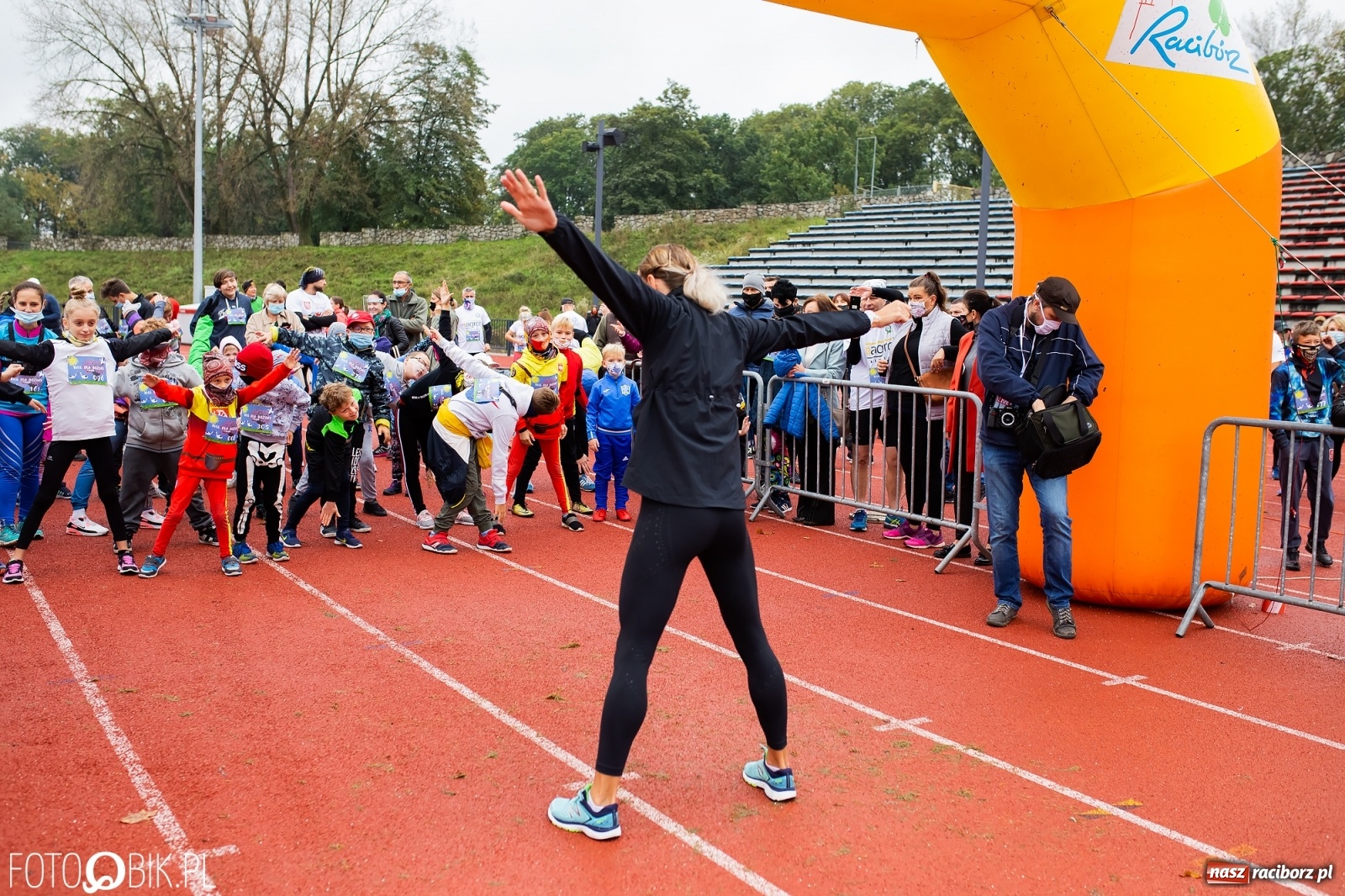 Zdjęcie w galerii na portalu naszraciborz.pl: Jesienny Bieg dla Bożeny [FOTORELACJA] wiadomości z regionu