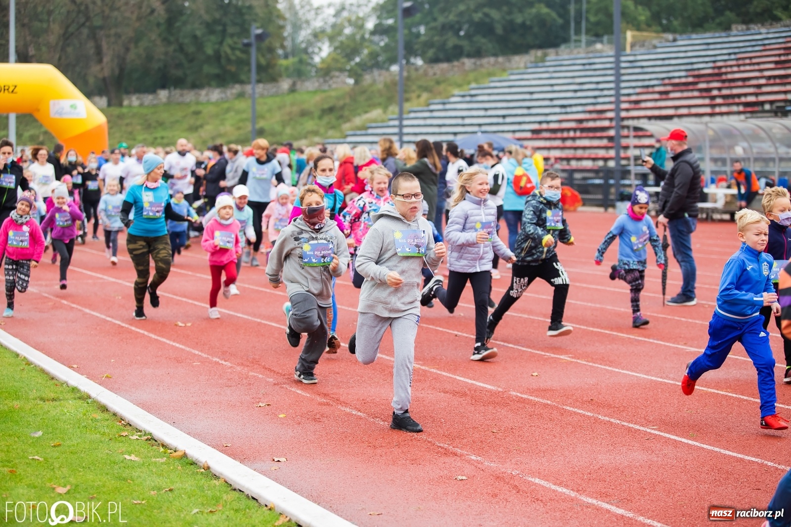 Zdjęcie w galerii na portalu naszraciborz.pl: Jesienny Bieg dla Bożeny [FOTORELACJA] wiadomości z regionu