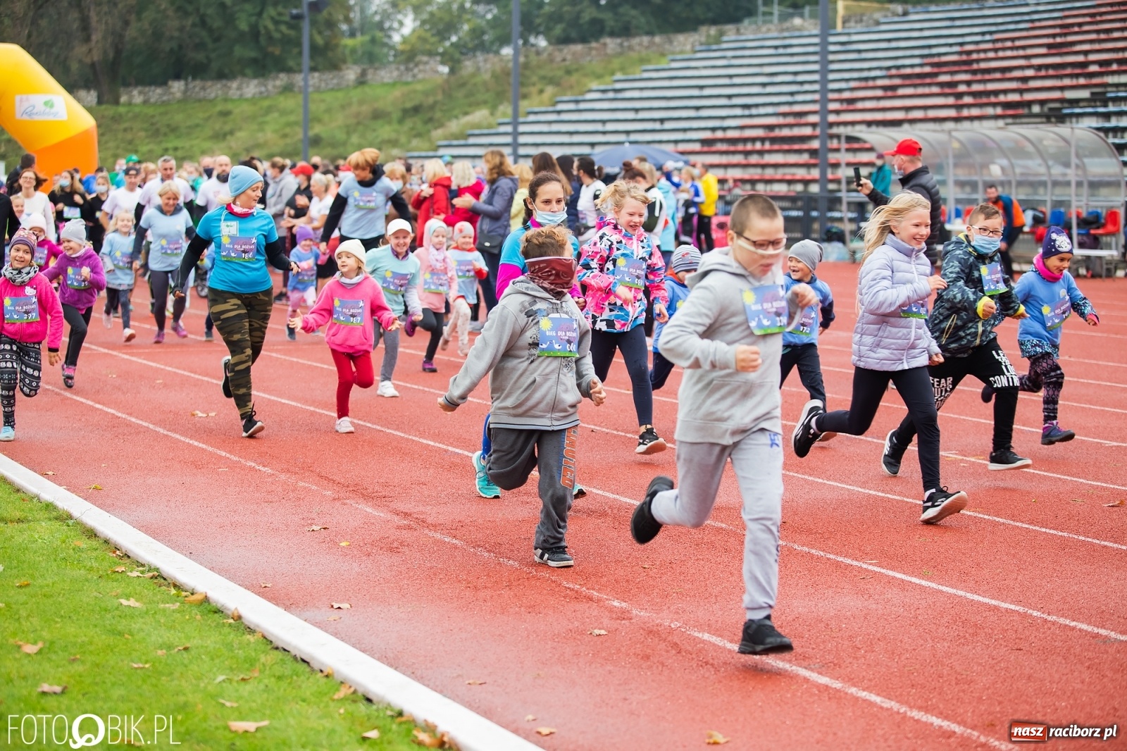 Zdjęcie w galerii na portalu naszraciborz.pl: Jesienny Bieg dla Bożeny [FOTORELACJA] wiadomości z regionu