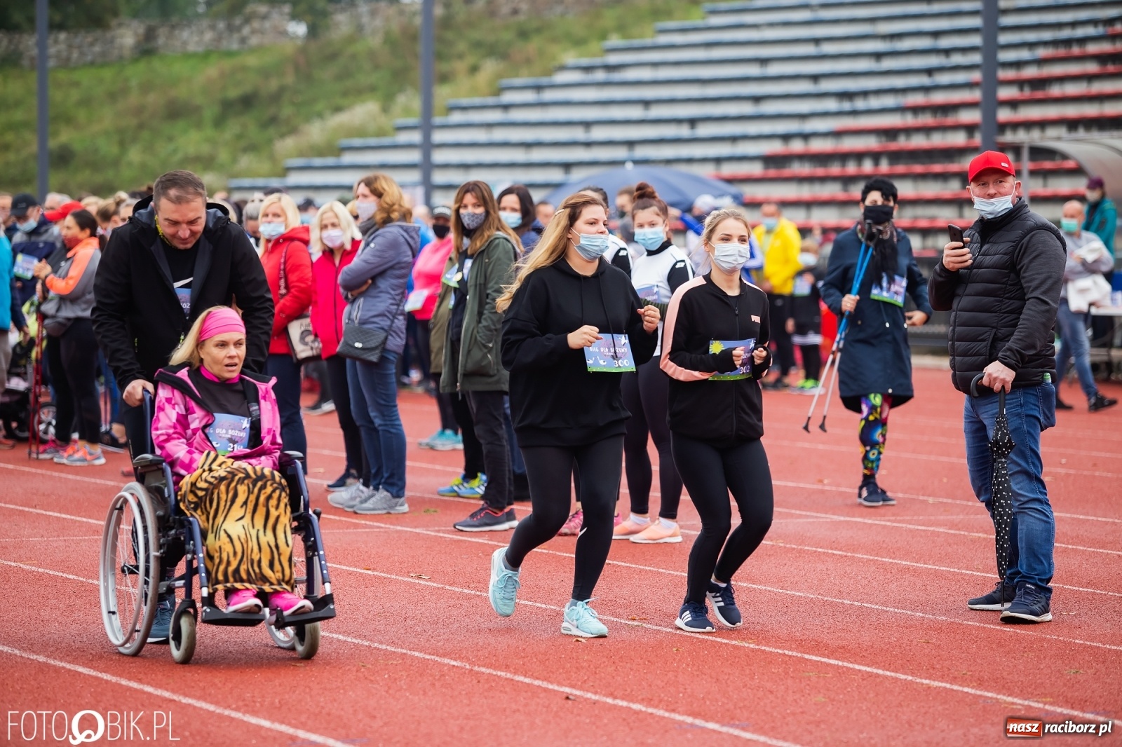 Zdjęcie w galerii na portalu naszraciborz.pl: Jesienny Bieg dla Bożeny [FOTORELACJA] wiadomości z regionu