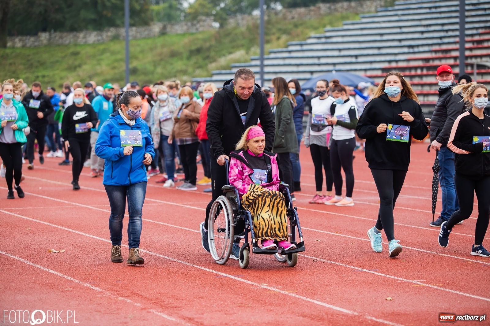 Zdjęcie w galerii na portalu naszraciborz.pl: Jesienny Bieg dla Bożeny [FOTORELACJA] wiadomości z regionu