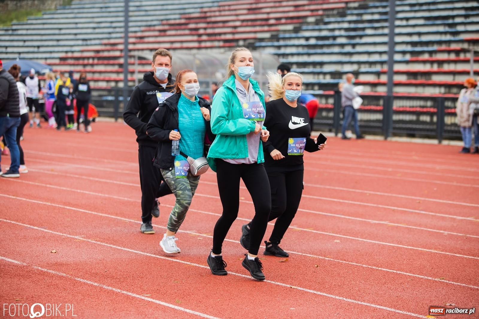 Zdjęcie w galerii na portalu naszraciborz.pl: Jesienny Bieg dla Bożeny [FOTORELACJA] wiadomości z regionu