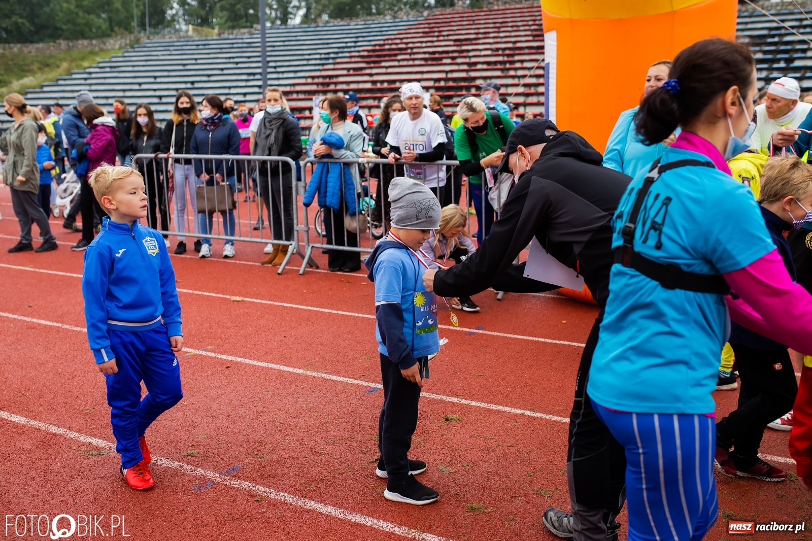 Zdjęcie w galerii na portalu naszraciborz.pl: Jesienny Bieg dla Bożeny [FOTORELACJA] wiadomości z regionu