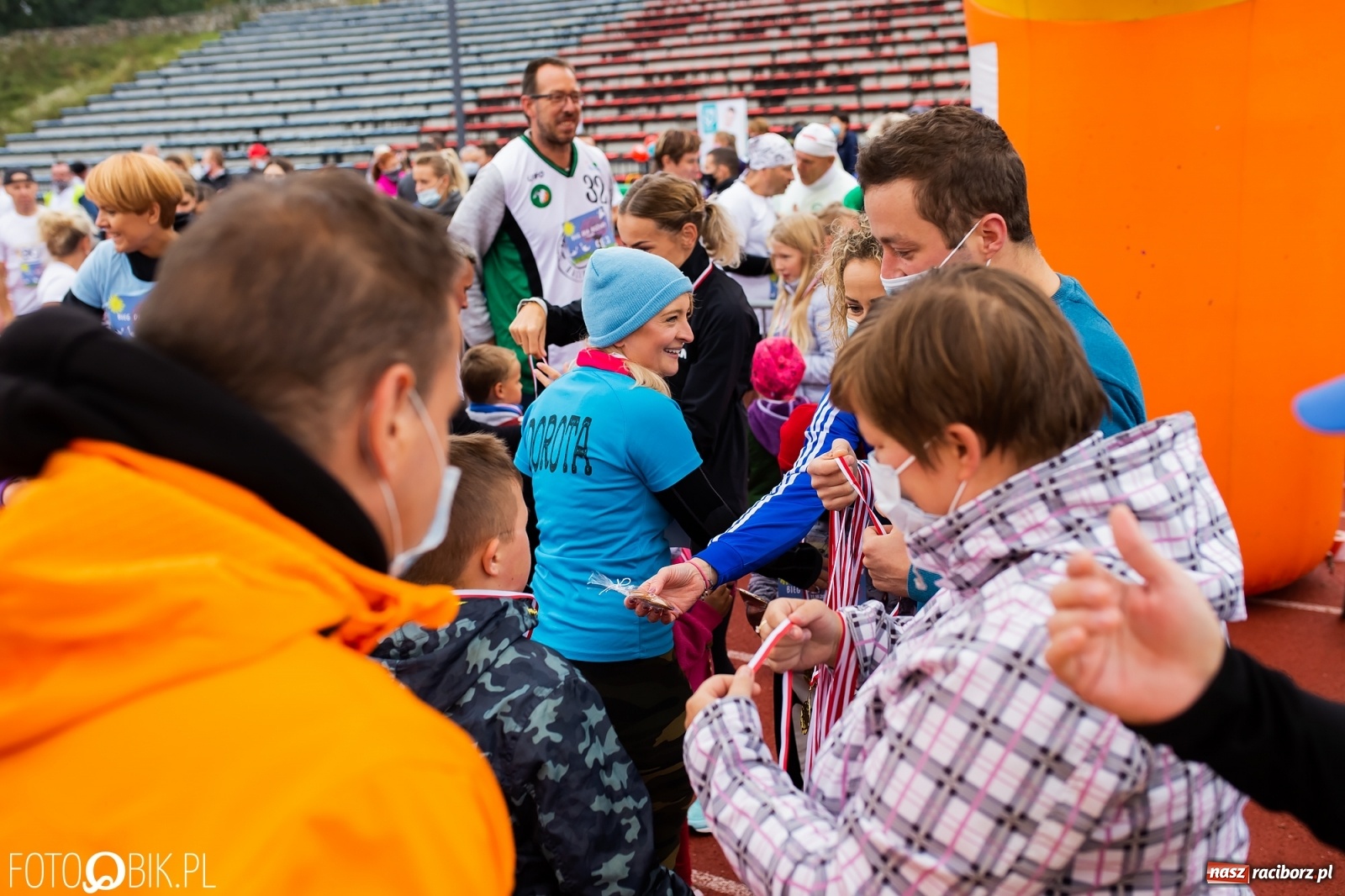 Zdjęcie w galerii na portalu naszraciborz.pl: Jesienny Bieg dla Bożeny [FOTORELACJA] wiadomości z regionu