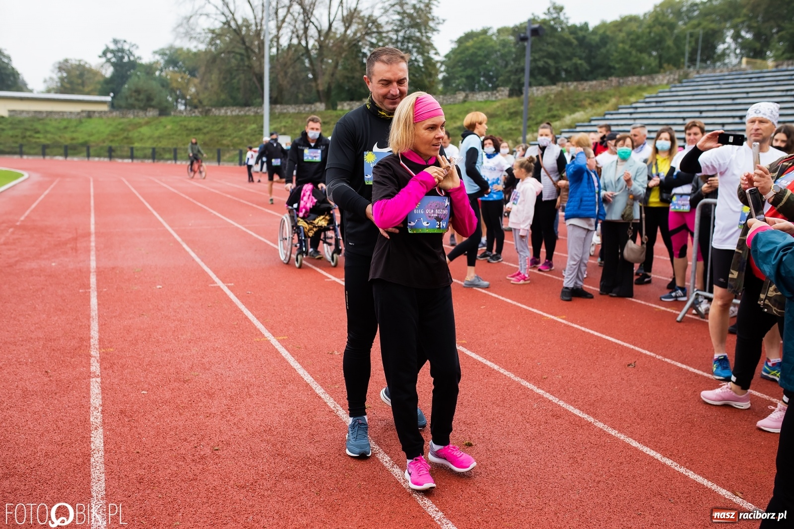 Zdjęcie w galerii na portalu naszraciborz.pl: Jesienny Bieg dla Bożeny [FOTORELACJA] wiadomości z regionu