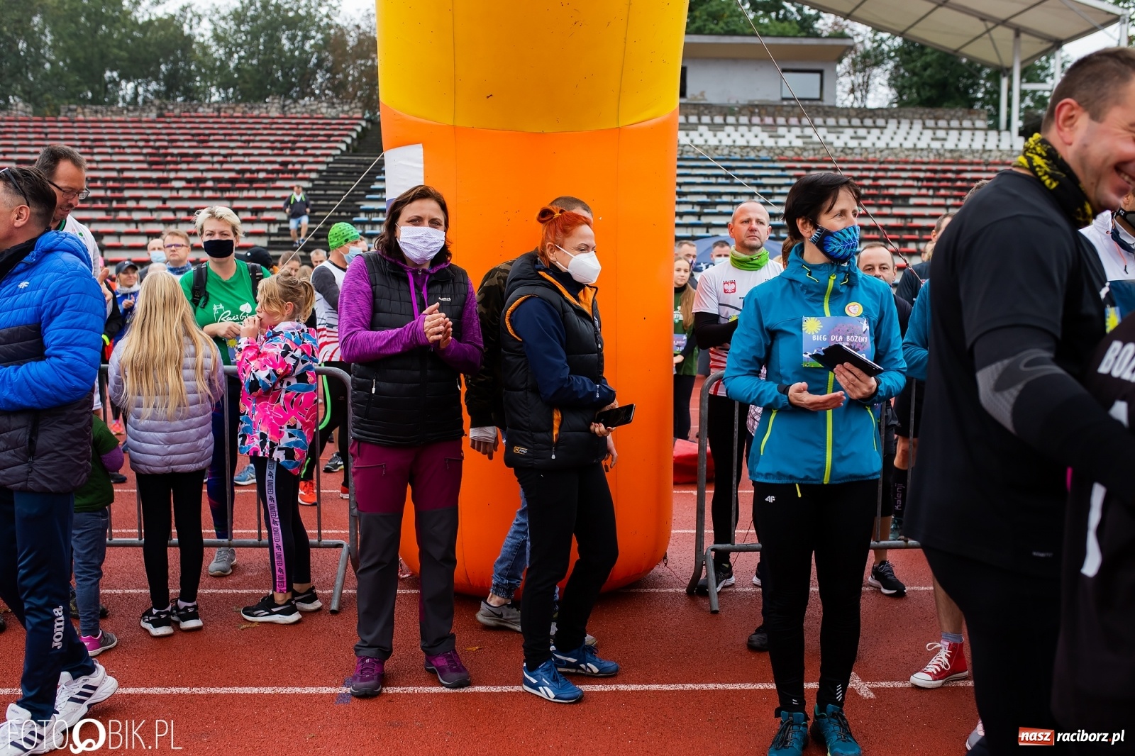Zdjęcie w galerii na portalu naszraciborz.pl: Jesienny Bieg dla Bożeny [FOTORELACJA] wiadomości z regionu