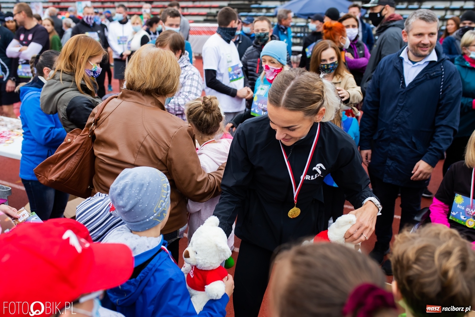 Zdjęcie w galerii na portalu naszraciborz.pl: Jesienny Bieg dla Bożeny [FOTORELACJA] wiadomości z regionu