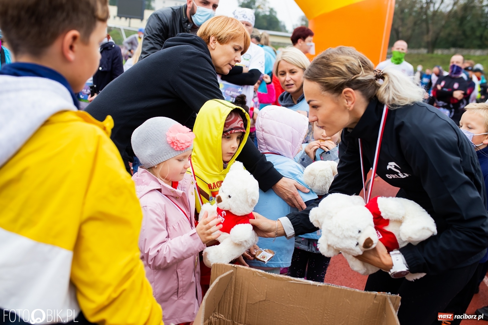 Zdjęcie w galerii na portalu naszraciborz.pl: Jesienny Bieg dla Bożeny [FOTORELACJA] wiadomości z regionu