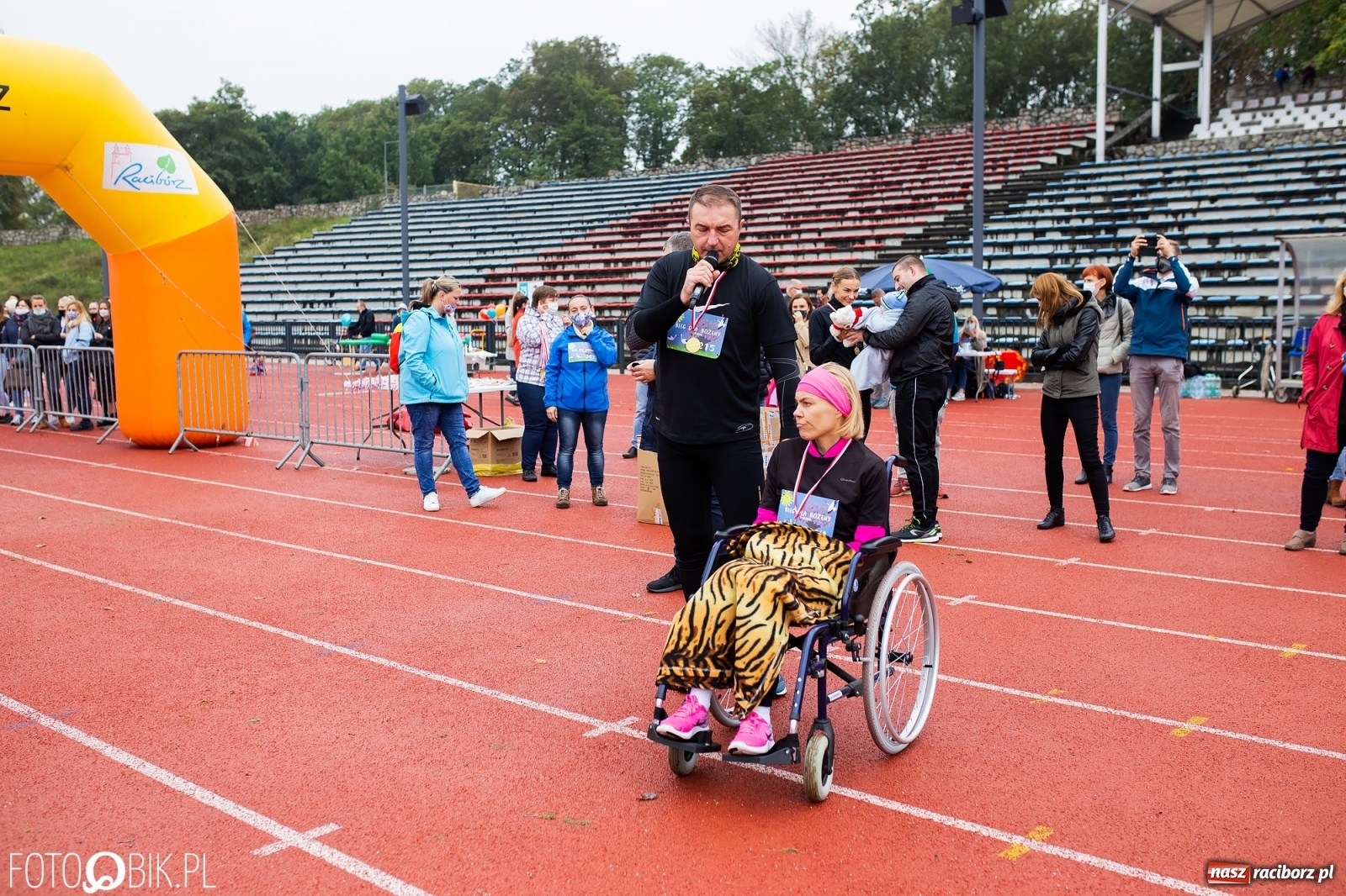 Zdjęcie w galerii na portalu naszraciborz.pl: Jesienny Bieg dla Bożeny [FOTORELACJA] wiadomości z regionu