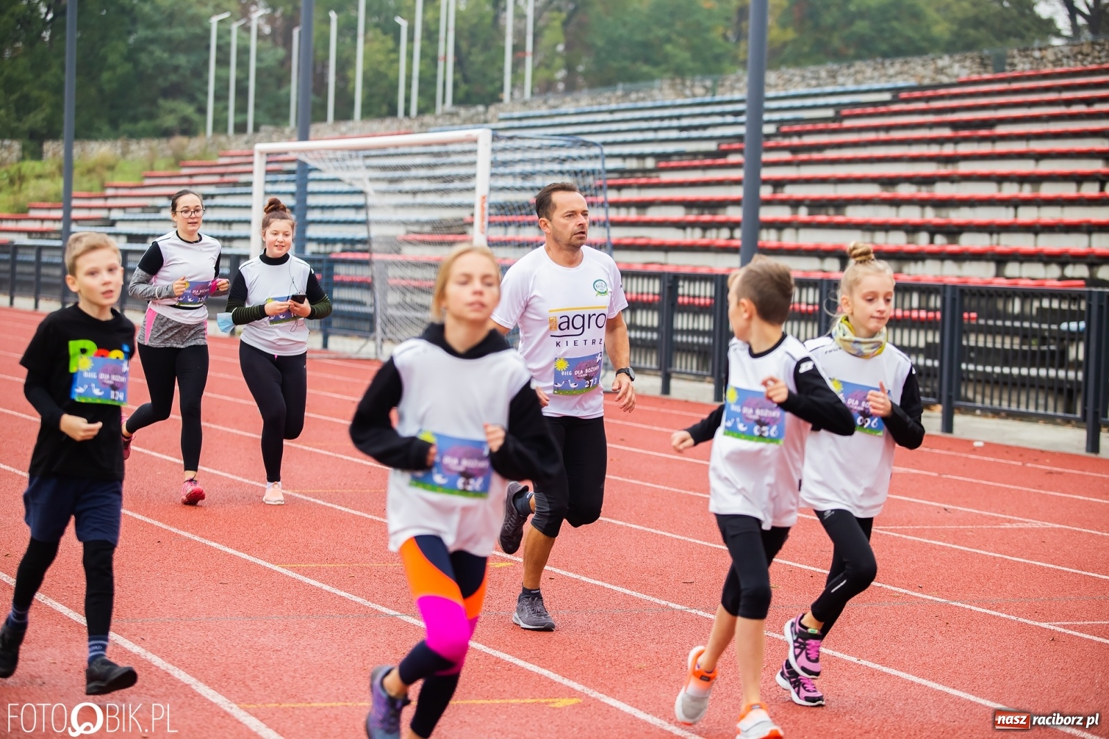 Zdjęcie w galerii na portalu naszraciborz.pl: Jesienny Bieg dla Bożeny [FOTORELACJA] wiadomości z regionu