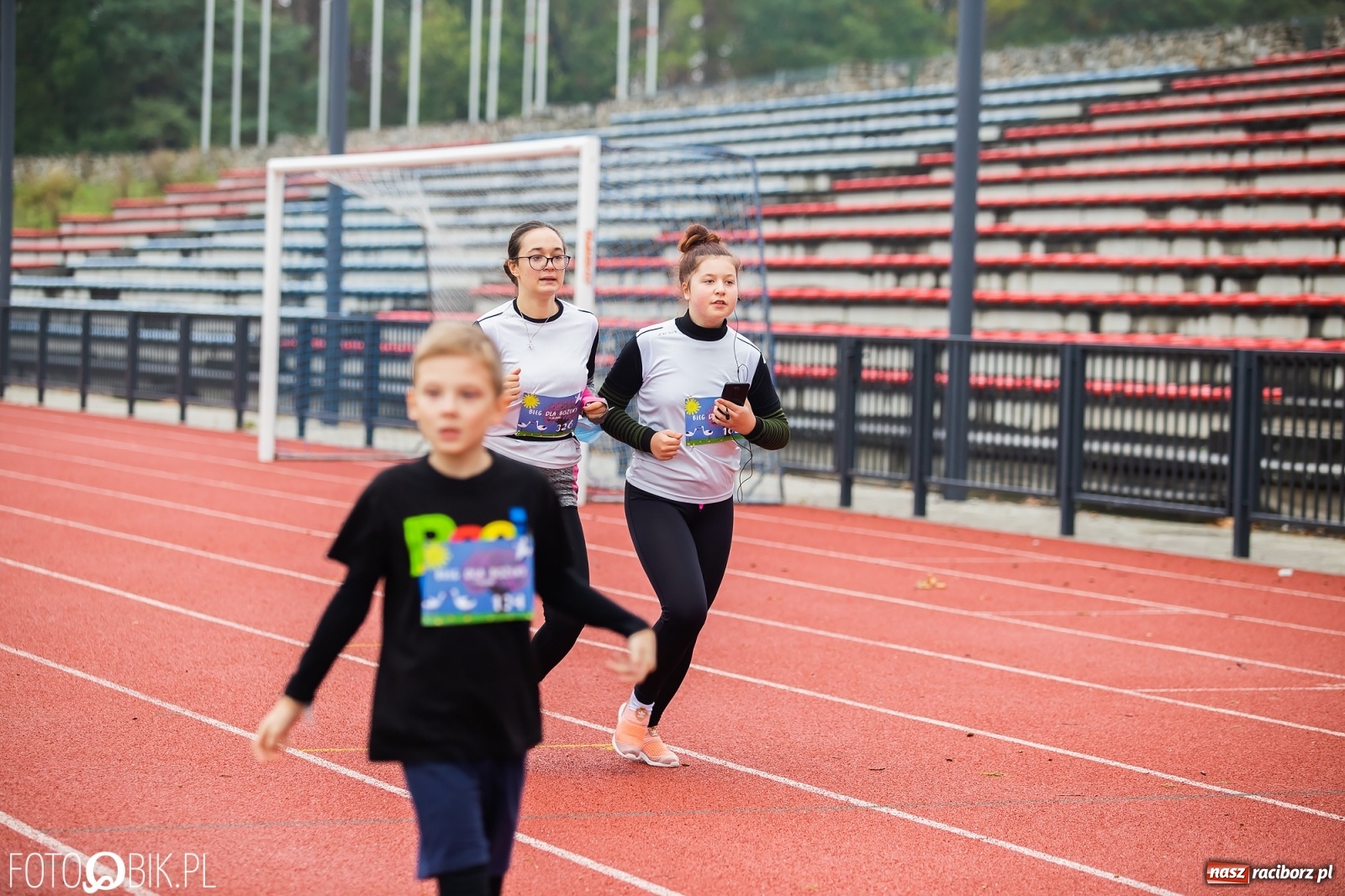 Zdjęcie w galerii na portalu naszraciborz.pl: Jesienny Bieg dla Bożeny [FOTORELACJA] wiadomości z regionu
