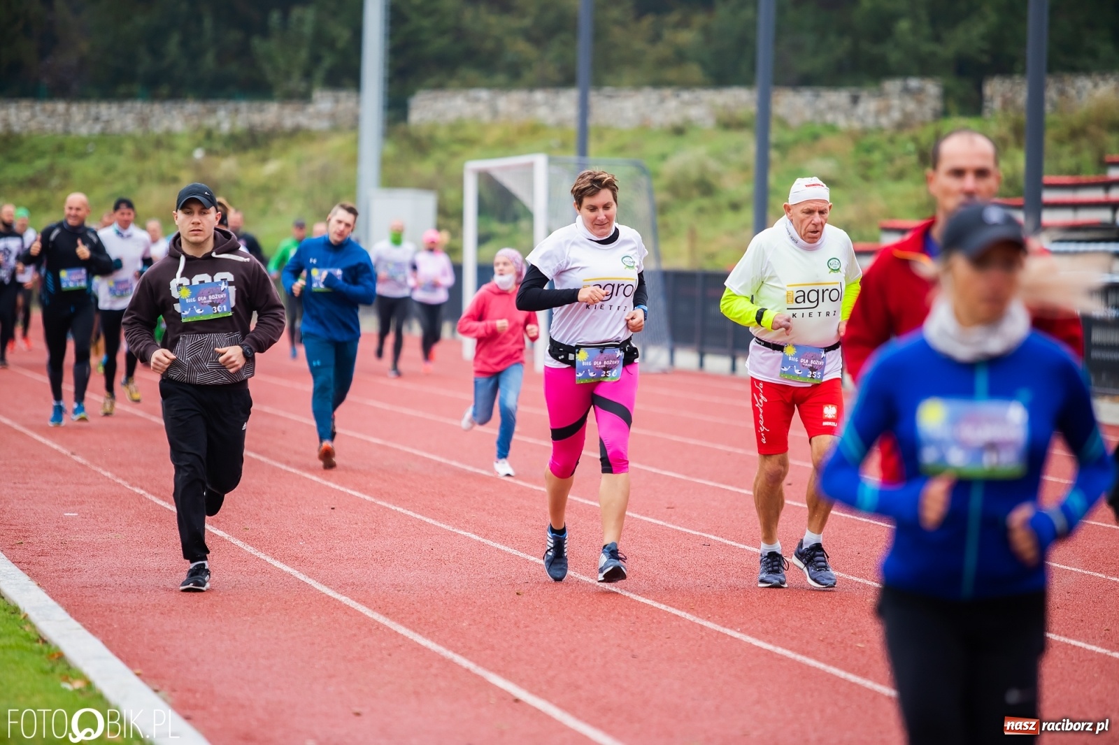 Zdjęcie w galerii na portalu naszraciborz.pl: Jesienny Bieg dla Bożeny [FOTORELACJA] wiadomości z regionu