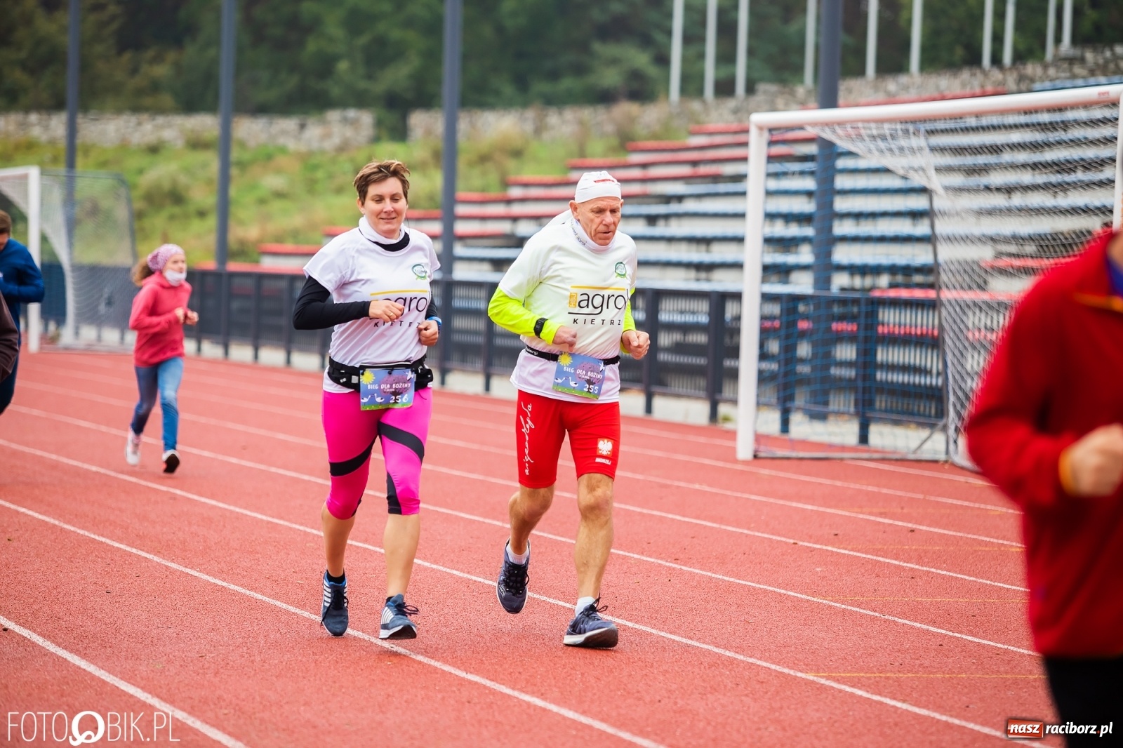 Zdjęcie w galerii na portalu naszraciborz.pl: Jesienny Bieg dla Bożeny [FOTORELACJA] wiadomości z regionu