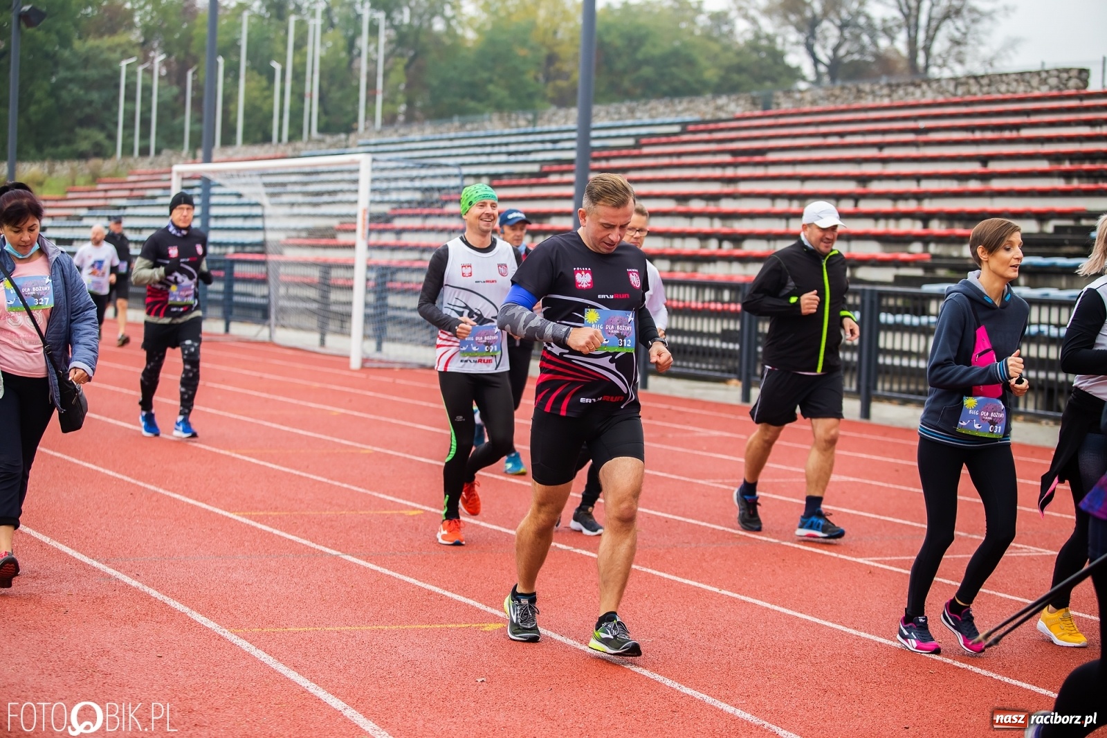 Zdjęcie w galerii na portalu naszraciborz.pl: Jesienny Bieg dla Bożeny [FOTORELACJA] wiadomości z regionu