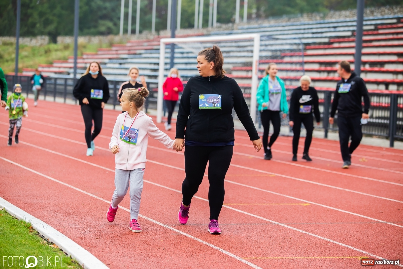 Zdjęcie w galerii na portalu naszraciborz.pl: Jesienny Bieg dla Bożeny [FOTORELACJA] wiadomości z regionu