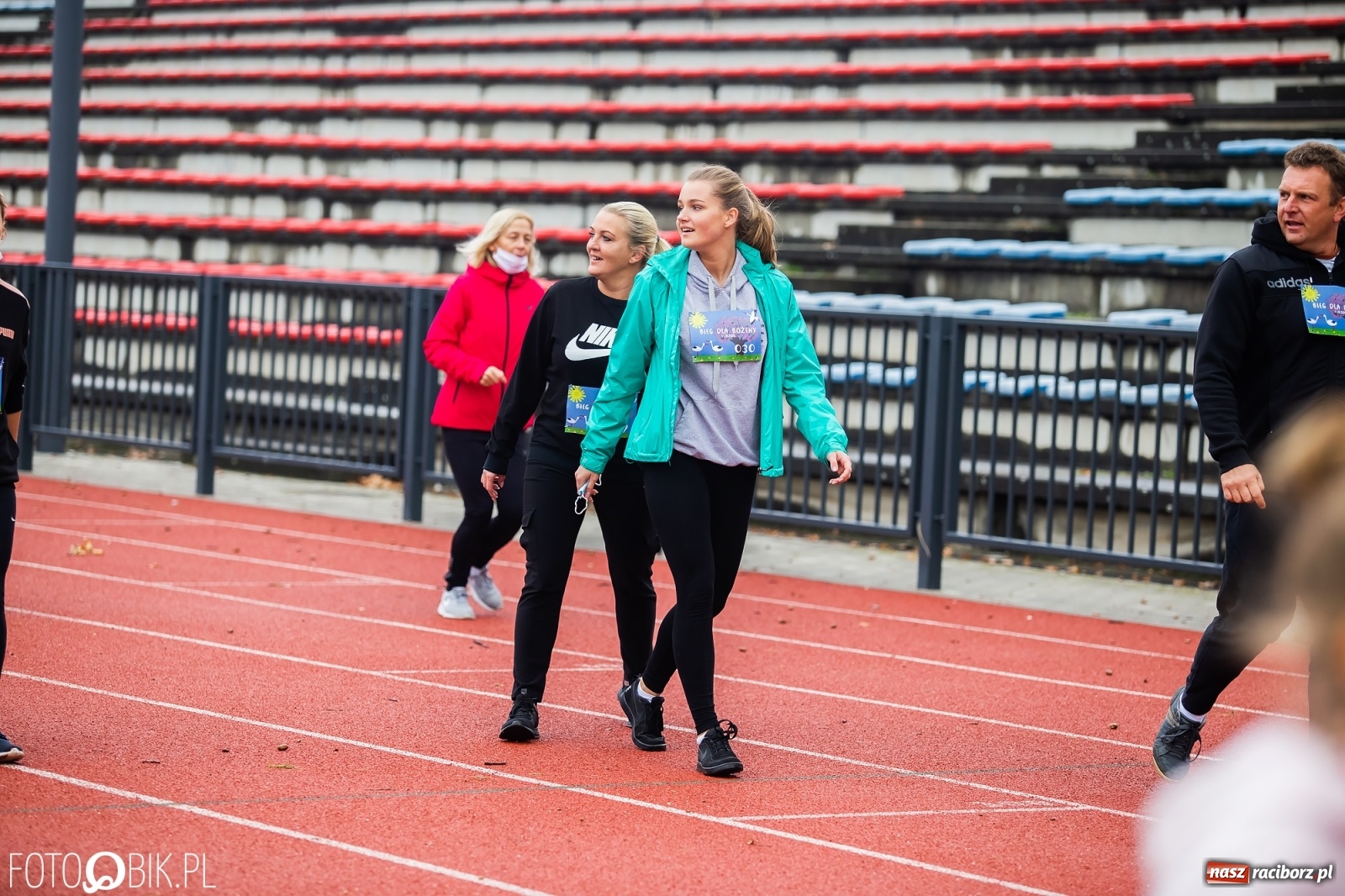 Zdjęcie w galerii na portalu naszraciborz.pl: Jesienny Bieg dla Bożeny [FOTORELACJA] wiadomości z regionu