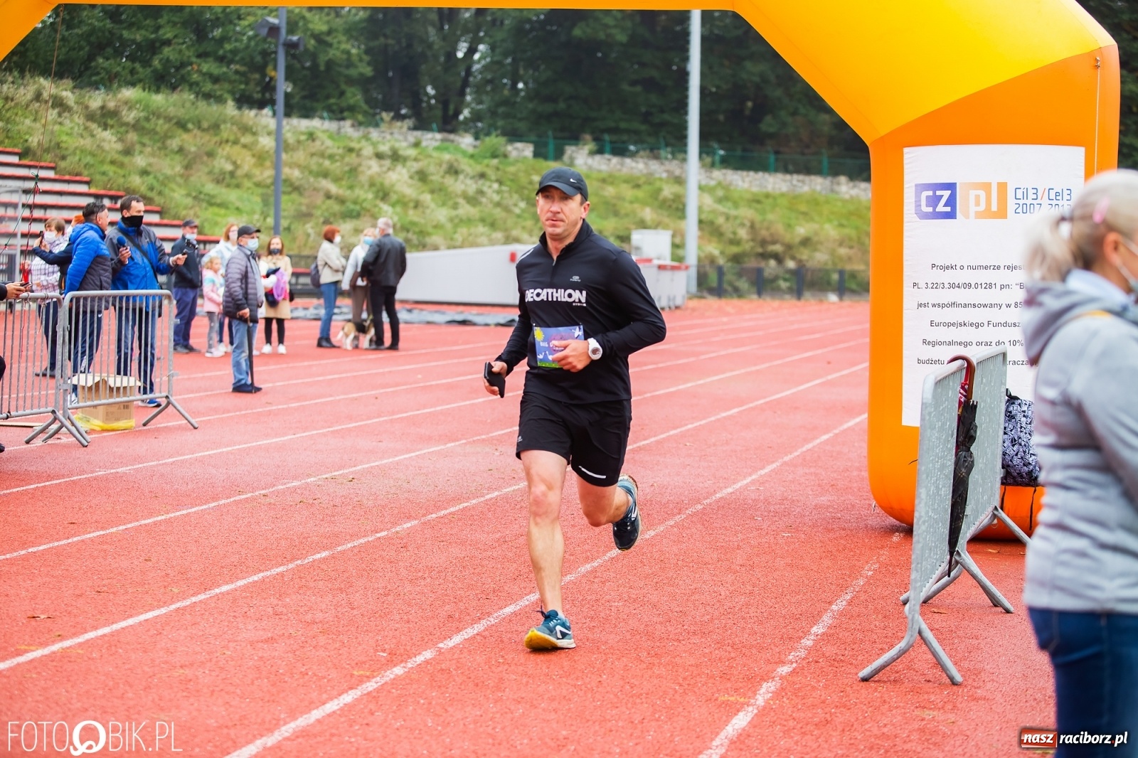 Zdjęcie w galerii na portalu naszraciborz.pl: Jesienny Bieg dla Bożeny [FOTORELACJA] wiadomości z regionu