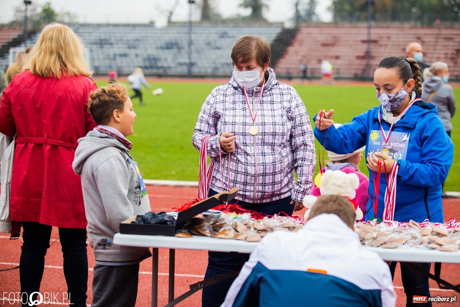 Zdjęcie w galerii na portalu naszraciborz.pl: Jesienny Bieg dla Bożeny [FOTORELACJA] wiadomości z regionu