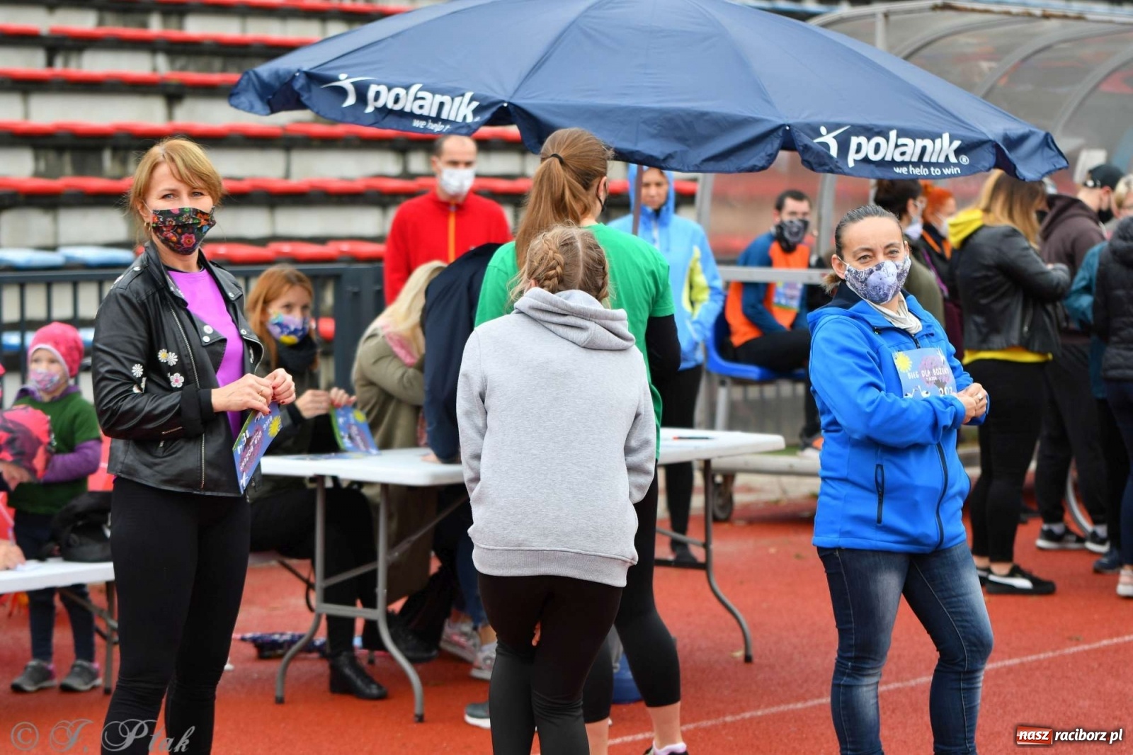 Zdjęcie w galerii na portalu naszraciborz.pl: Jesienny Bieg dla Bożeny [FOTORELACJA] wiadomości z regionu