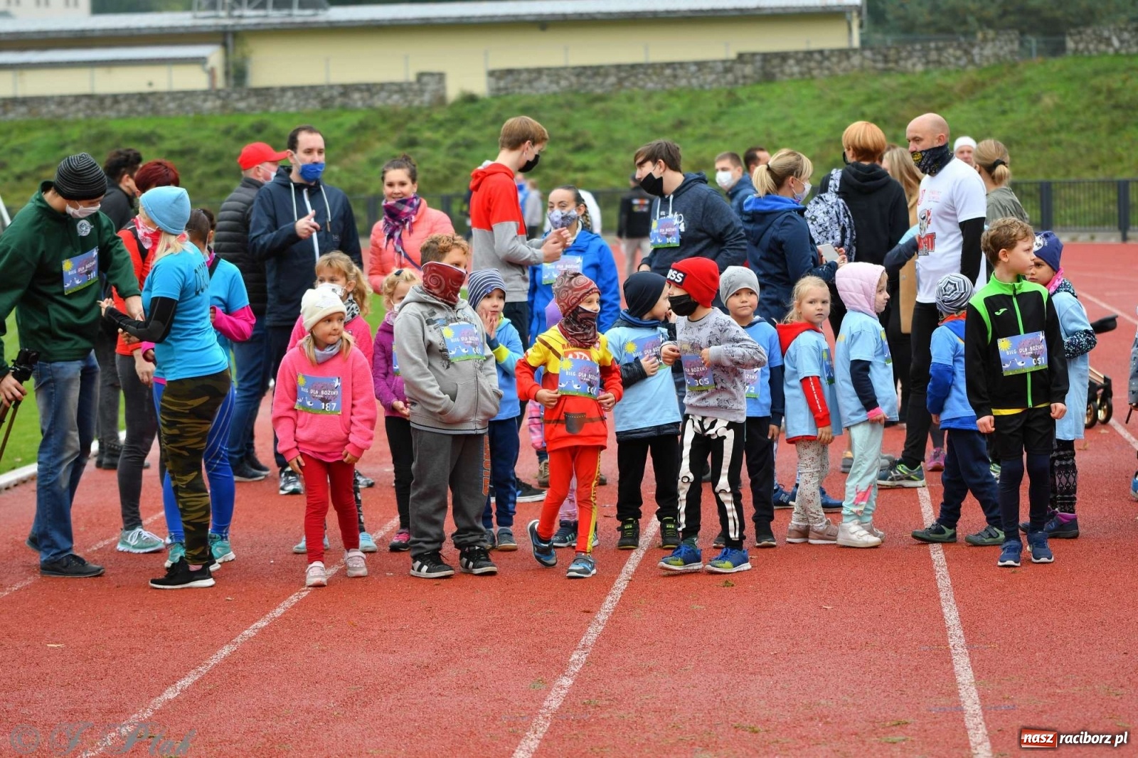 Zdjęcie w galerii na portalu naszraciborz.pl: Jesienny Bieg dla Bożeny [FOTORELACJA] wiadomości z regionu
