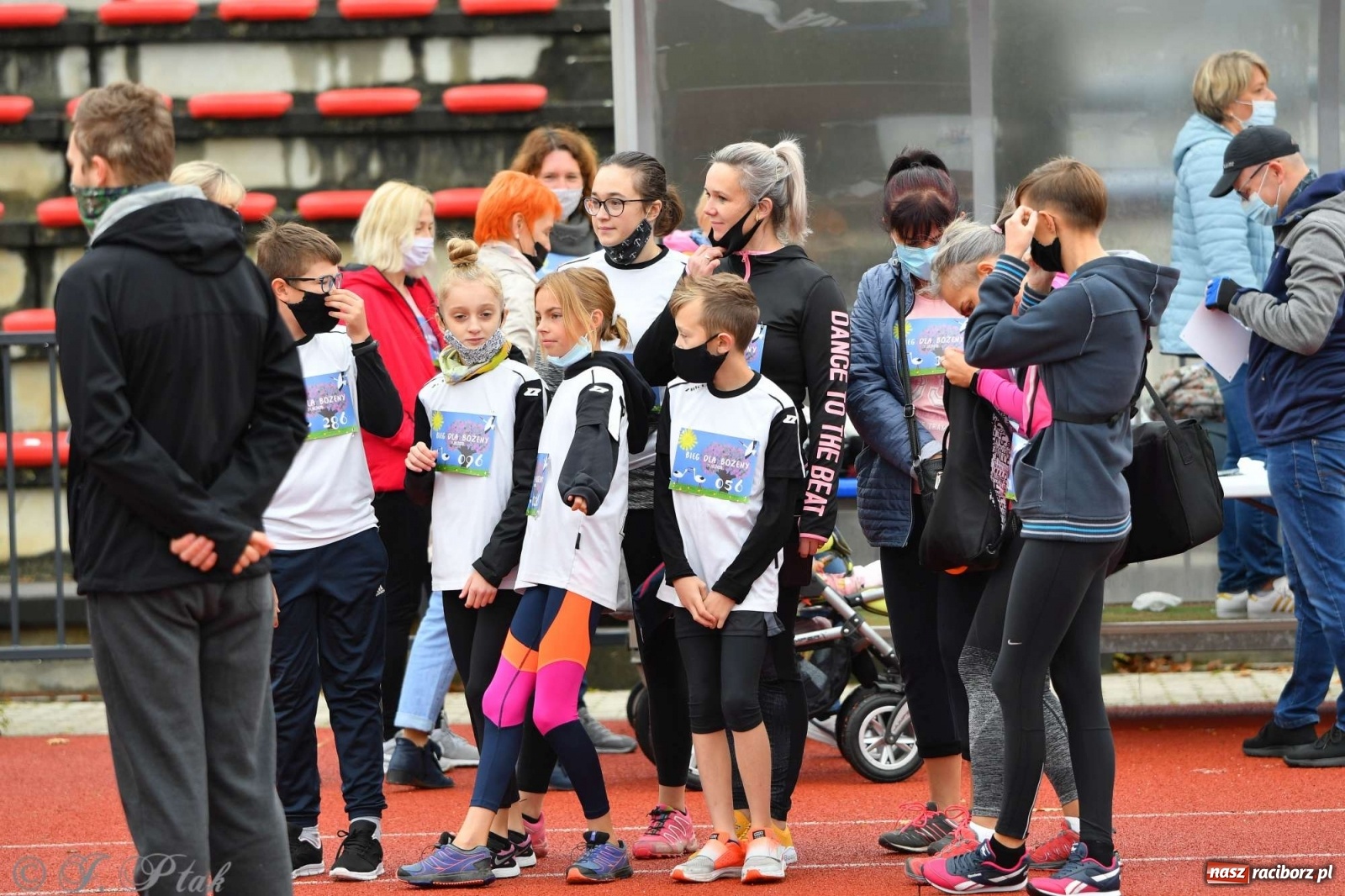 Zdjęcie w galerii na portalu naszraciborz.pl: Jesienny Bieg dla Bożeny [FOTORELACJA] wiadomości z regionu