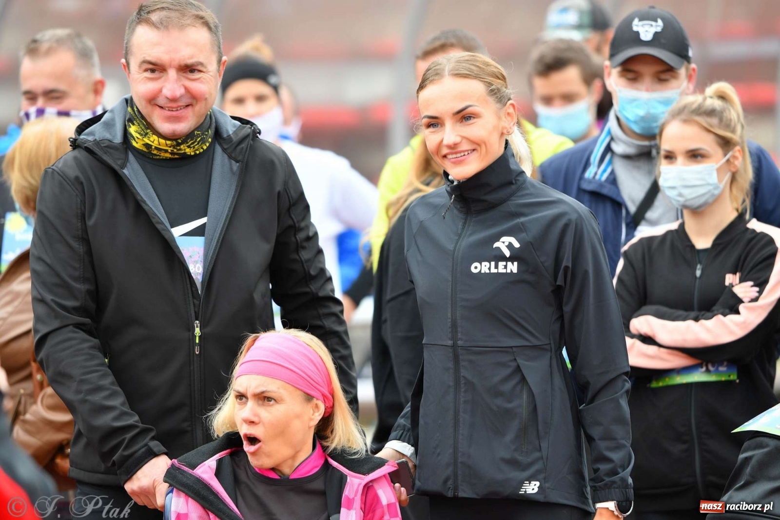 Zdjęcie w galerii na portalu naszraciborz.pl: Jesienny Bieg dla Bożeny [FOTORELACJA] wiadomości z regionu
