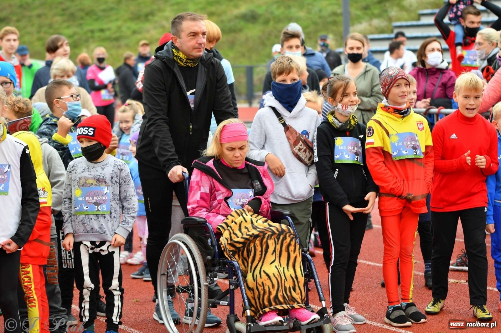 Zdjęcie w galerii na portalu naszraciborz.pl: Jesienny Bieg dla Bożeny [FOTORELACJA] wiadomości z regionu