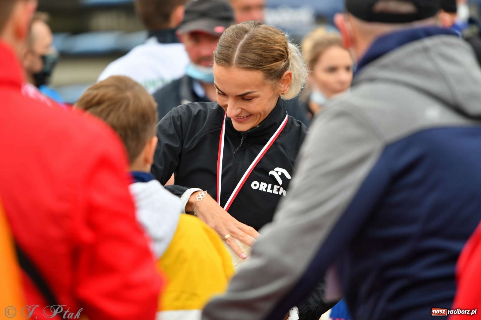 Zdjęcie w galerii na portalu naszraciborz.pl: Jesienny Bieg dla Bożeny [FOTORELACJA] wiadomości z regionu