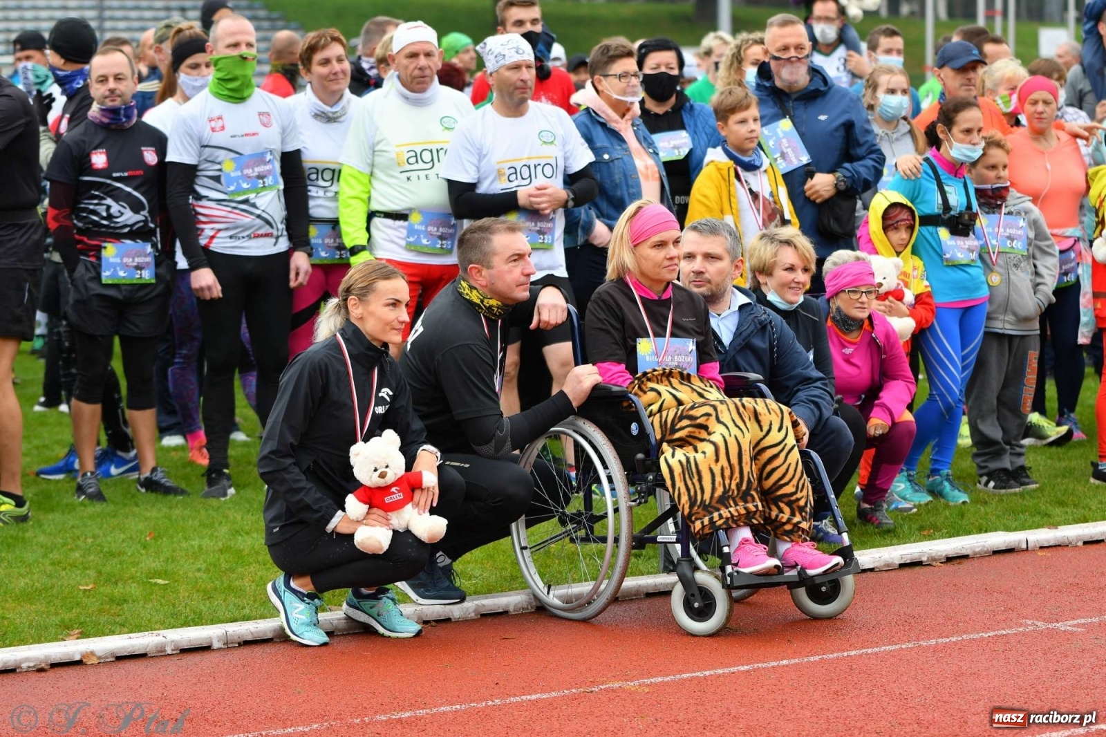 Zdjęcie w galerii na portalu naszraciborz.pl: Jesienny Bieg dla Bożeny [FOTORELACJA] wiadomości z regionu