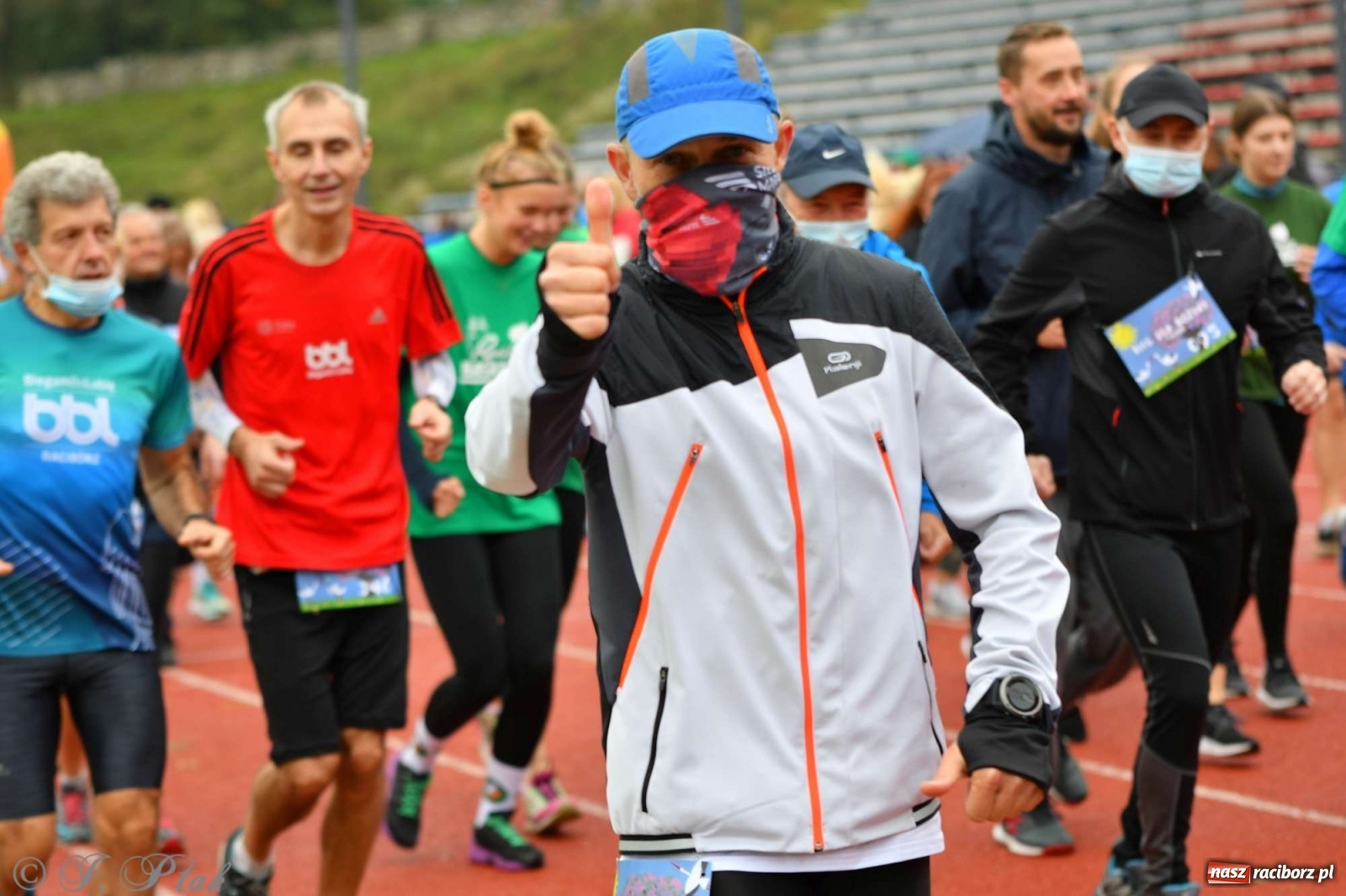 Zdjęcie w galerii na portalu naszraciborz.pl: Jesienny Bieg dla Bożeny [FOTORELACJA] wiadomości z regionu